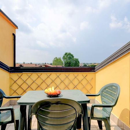 Sarno Apartments Caravaggio Sirmione Exterior foto