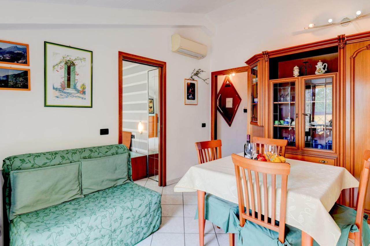 Sarno Apartments Caravaggio Sirmione Exterior foto