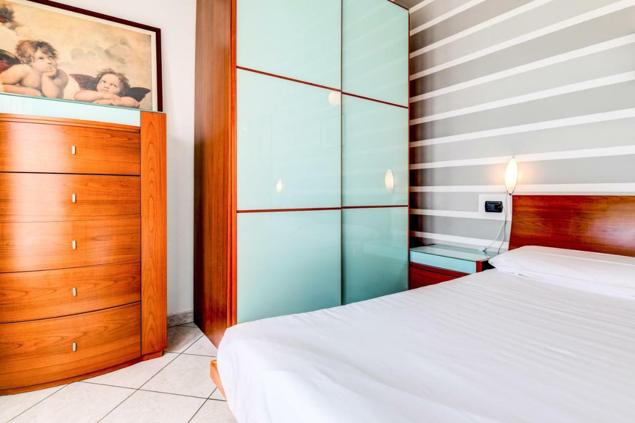 Sarno Apartments Caravaggio Sirmione Exterior foto